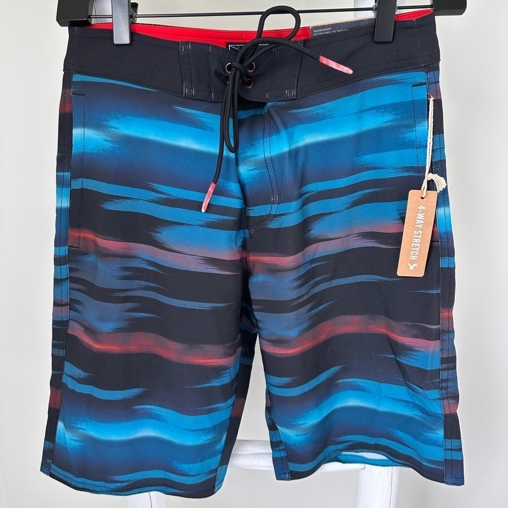 American Eagle Men’s 10” Boardshorts Aztec Colorful Pattern SZ XS